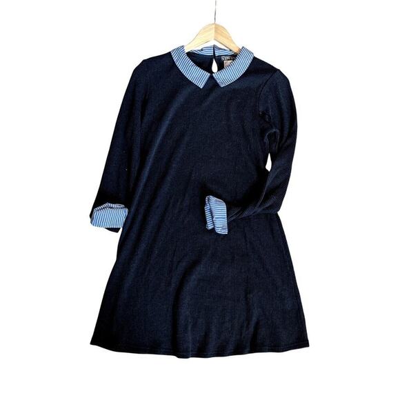 VENUS Dresses & Skirts - Navy Venus Dress with Striped Cuffs and Peter Pan Neckline Women's Size Medium